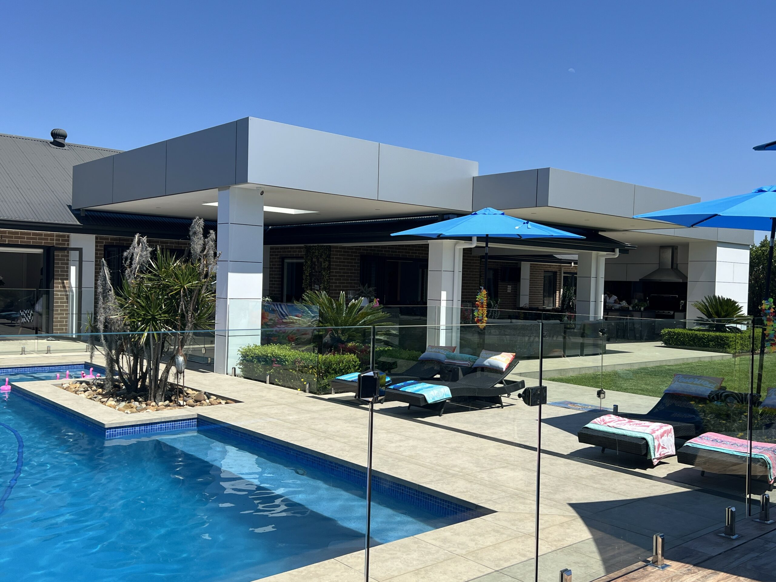 HOMEOWNER: COMMITMENT