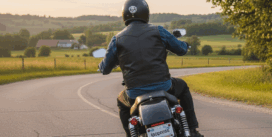 BIKE VS MONSTER TRUCK